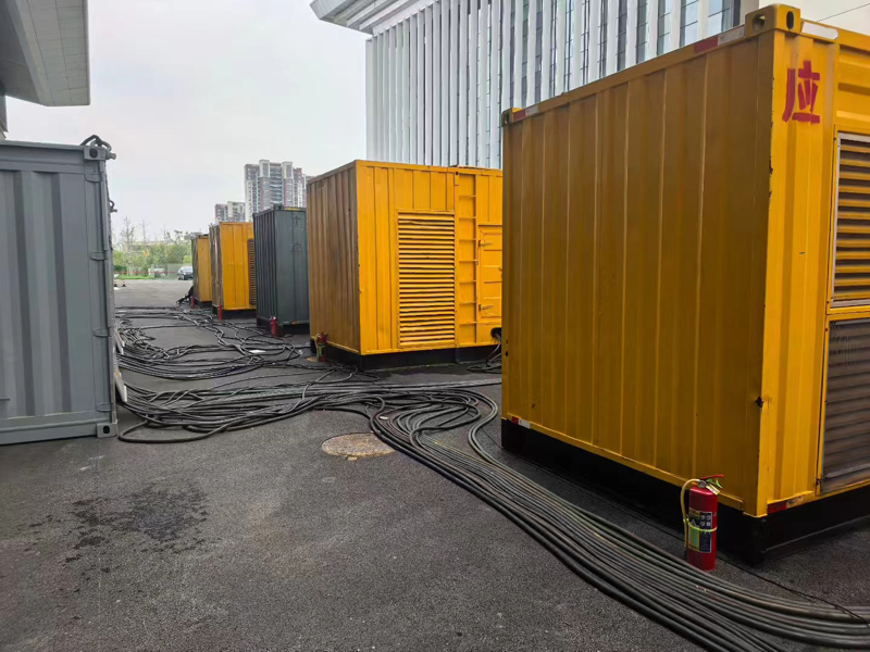 靖州不同季节柴油发电机组保养有哪些注意事项?