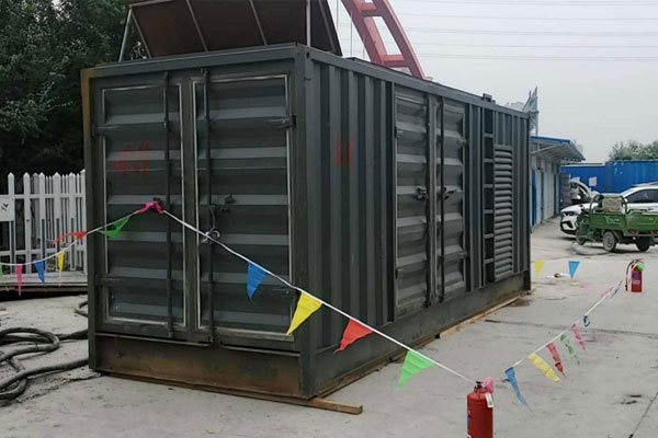 靖州发电机租赁空气滤清器多久更换一次？
