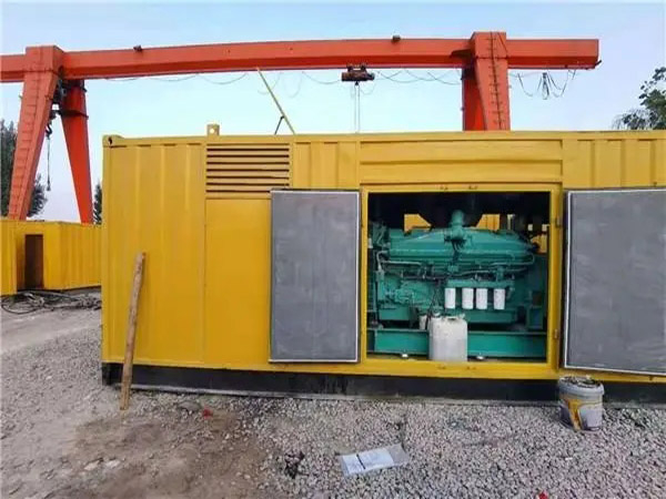 靖州冬季低温环境下，500KW发电机组应该选择什么类型的启动电瓶？